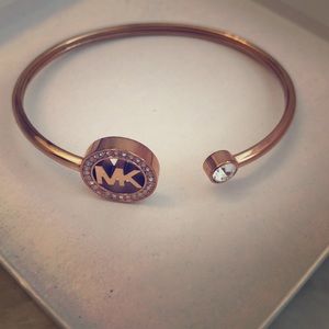 Mk Michael kors bracelet cuff rose gold